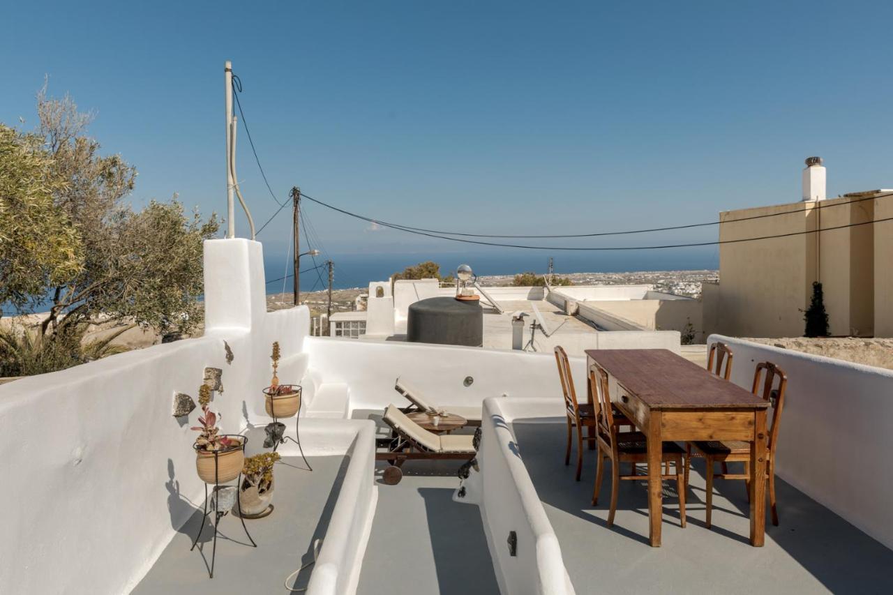 Villa Crown Of Fira à Firostefani Extérieur photo